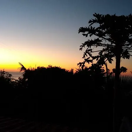 Casas Serenas * Estreito Da Calheta